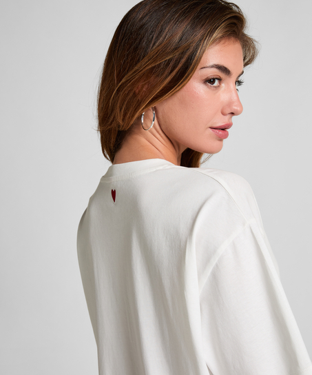 Koszula nocna, Biały