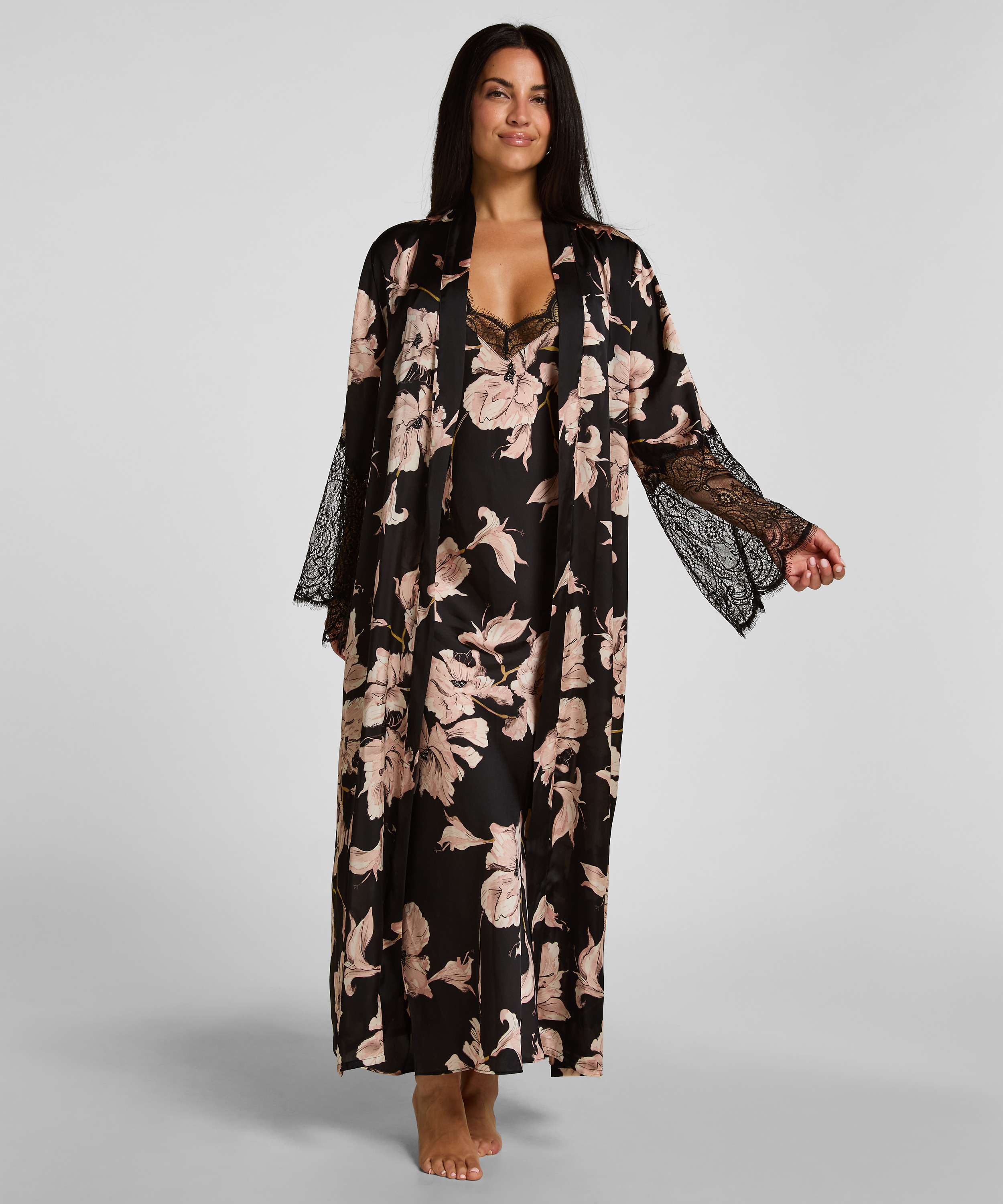 Satynowe długie kimono z koronką, Czarny, main