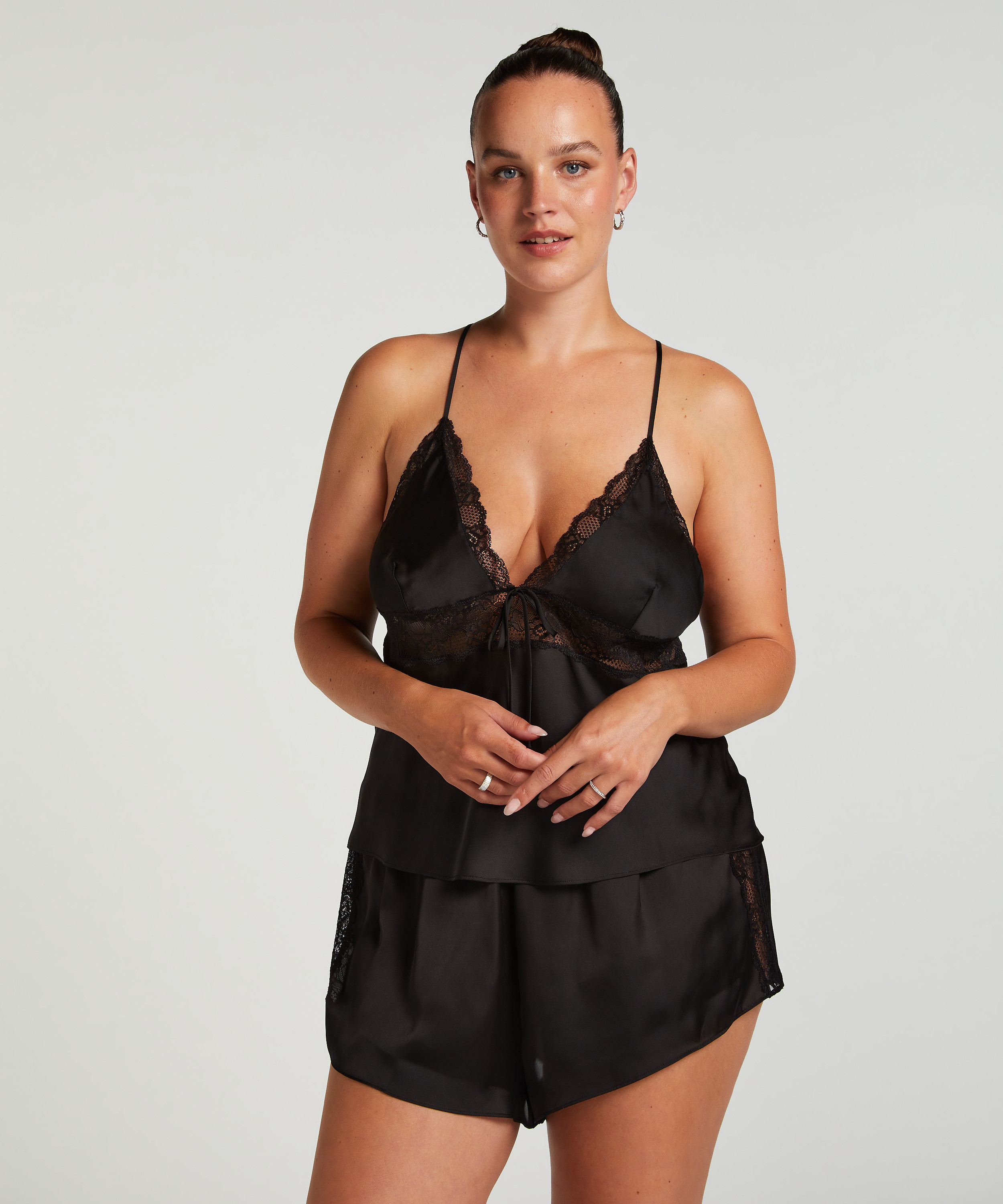 Cami Top Satin Marcela, Czarny, main