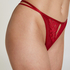 Stringi Cinnamon, Czerwony