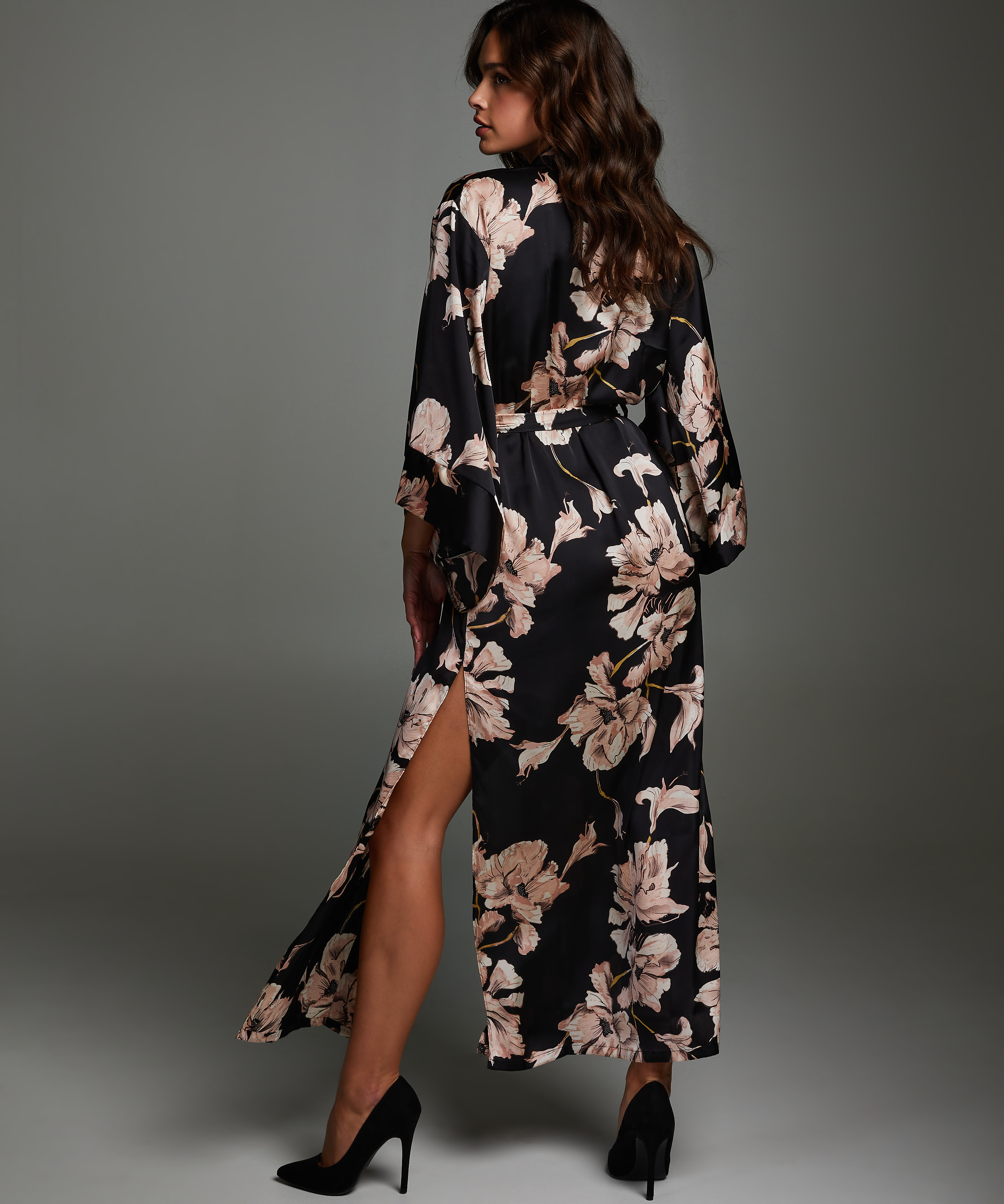 Satynowe kimono Bloom, Czarny, main