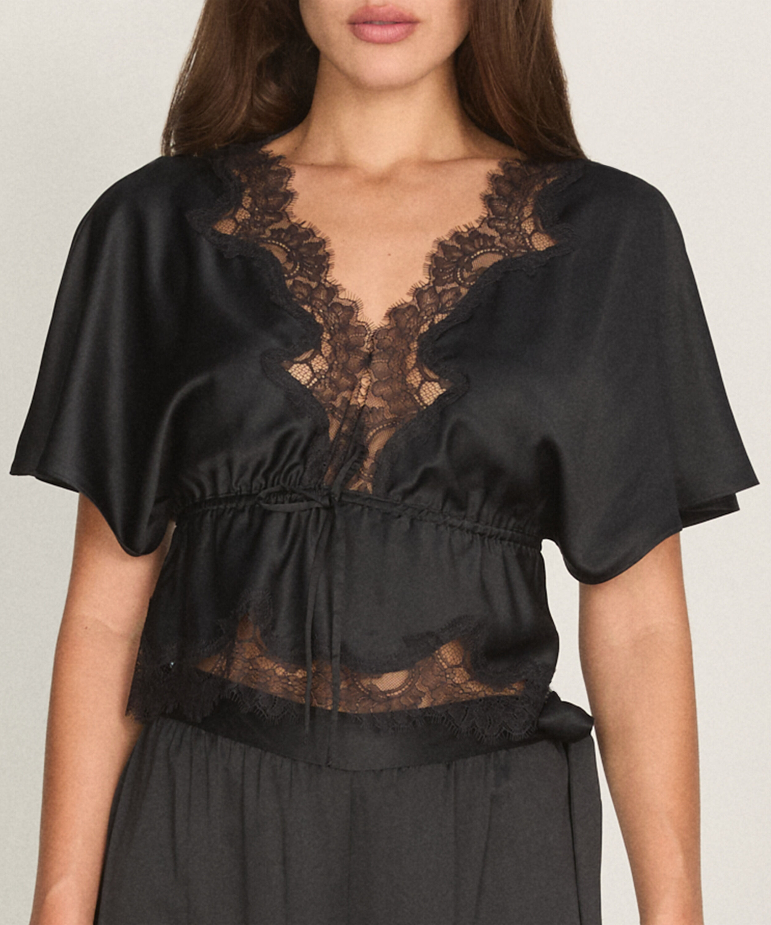 Butterfly Top Legacy, Czarny