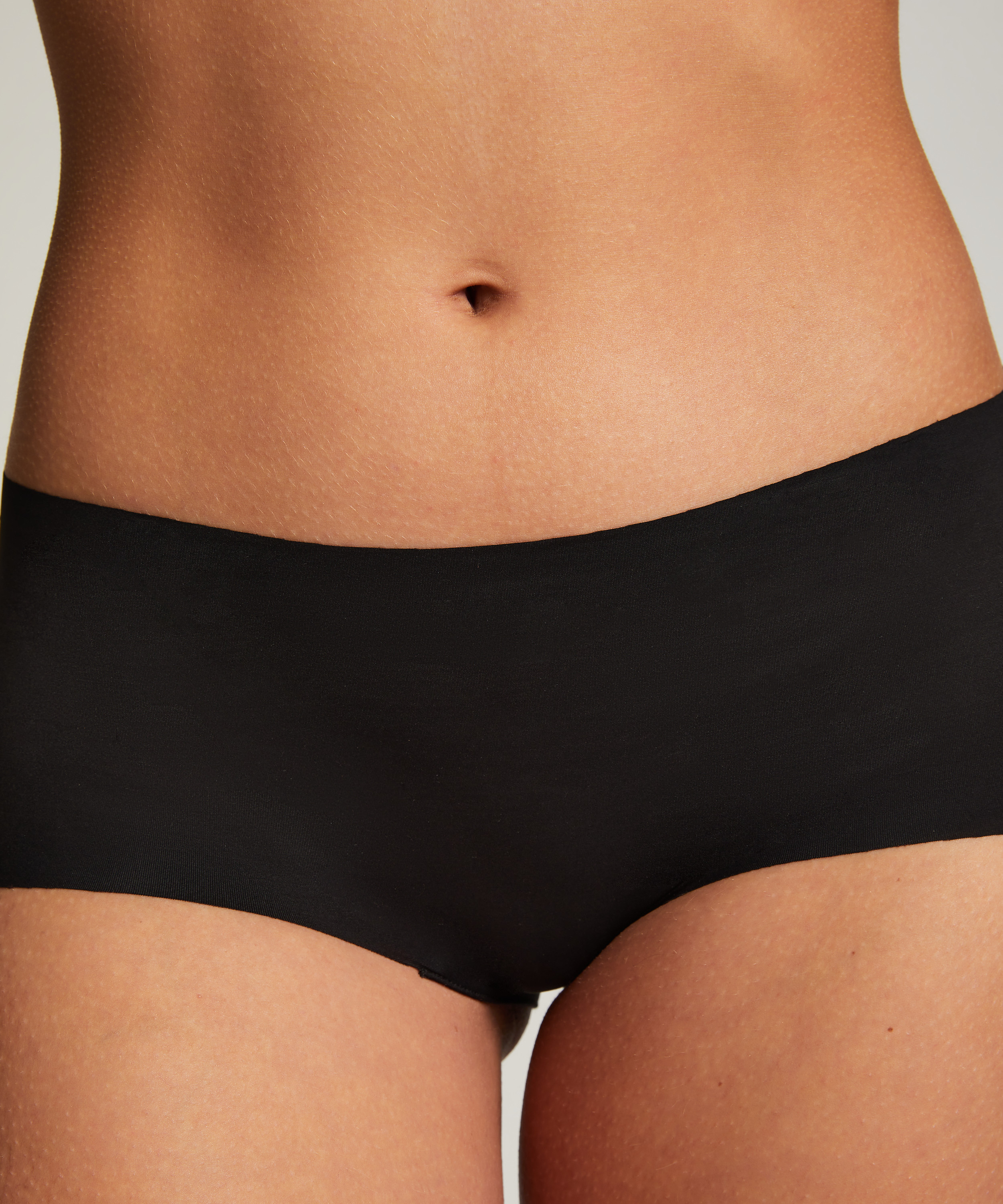 Niewidzialne szorty, Czarny, main