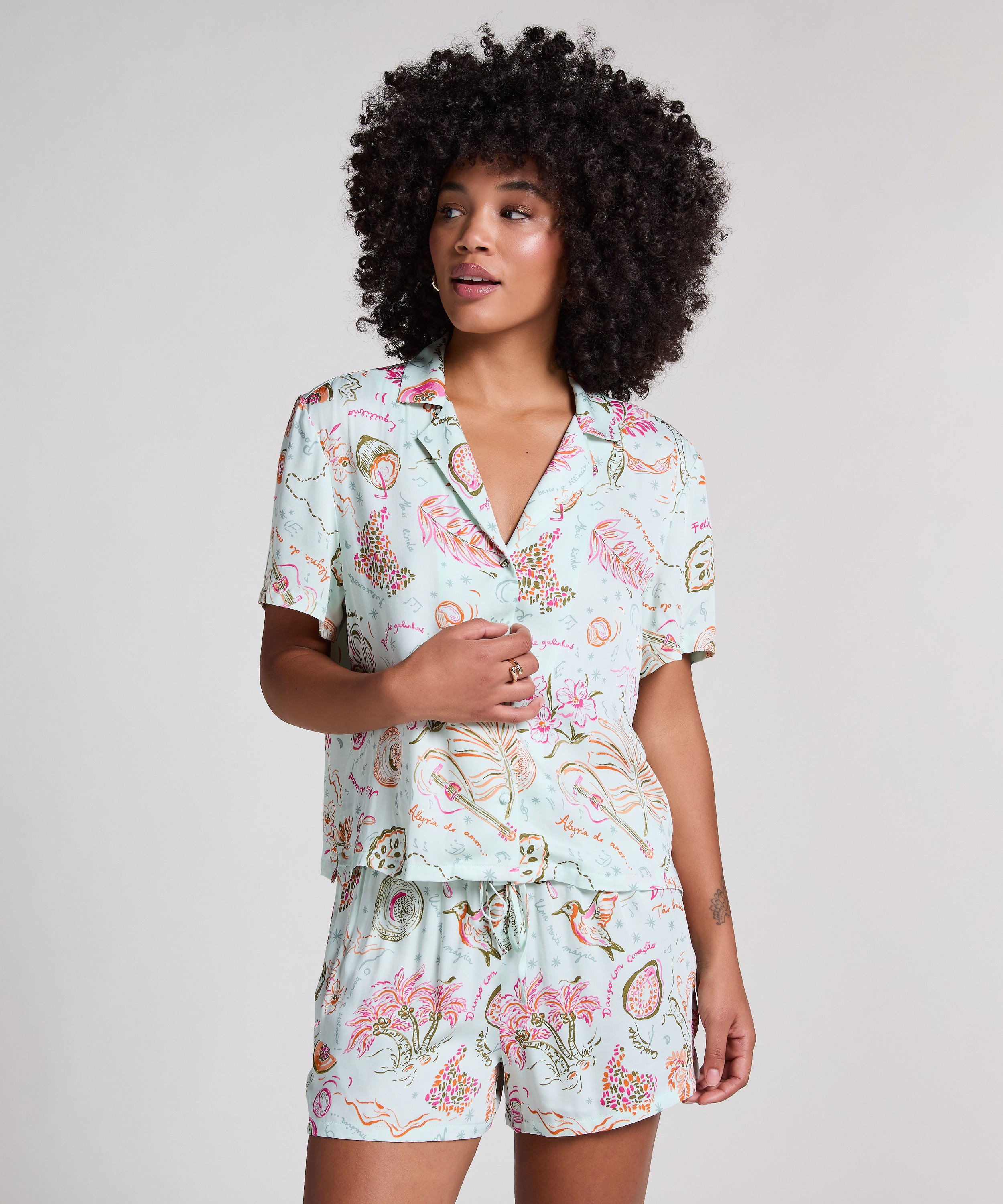 Satynowa narzutka, Zielony, main