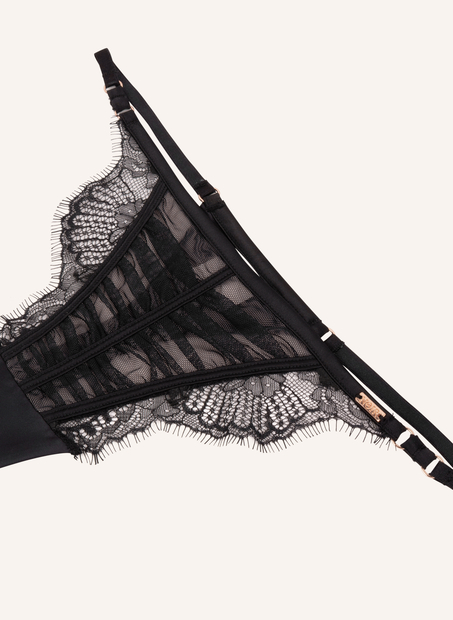 Majtki tanga Cynthia, Czarny