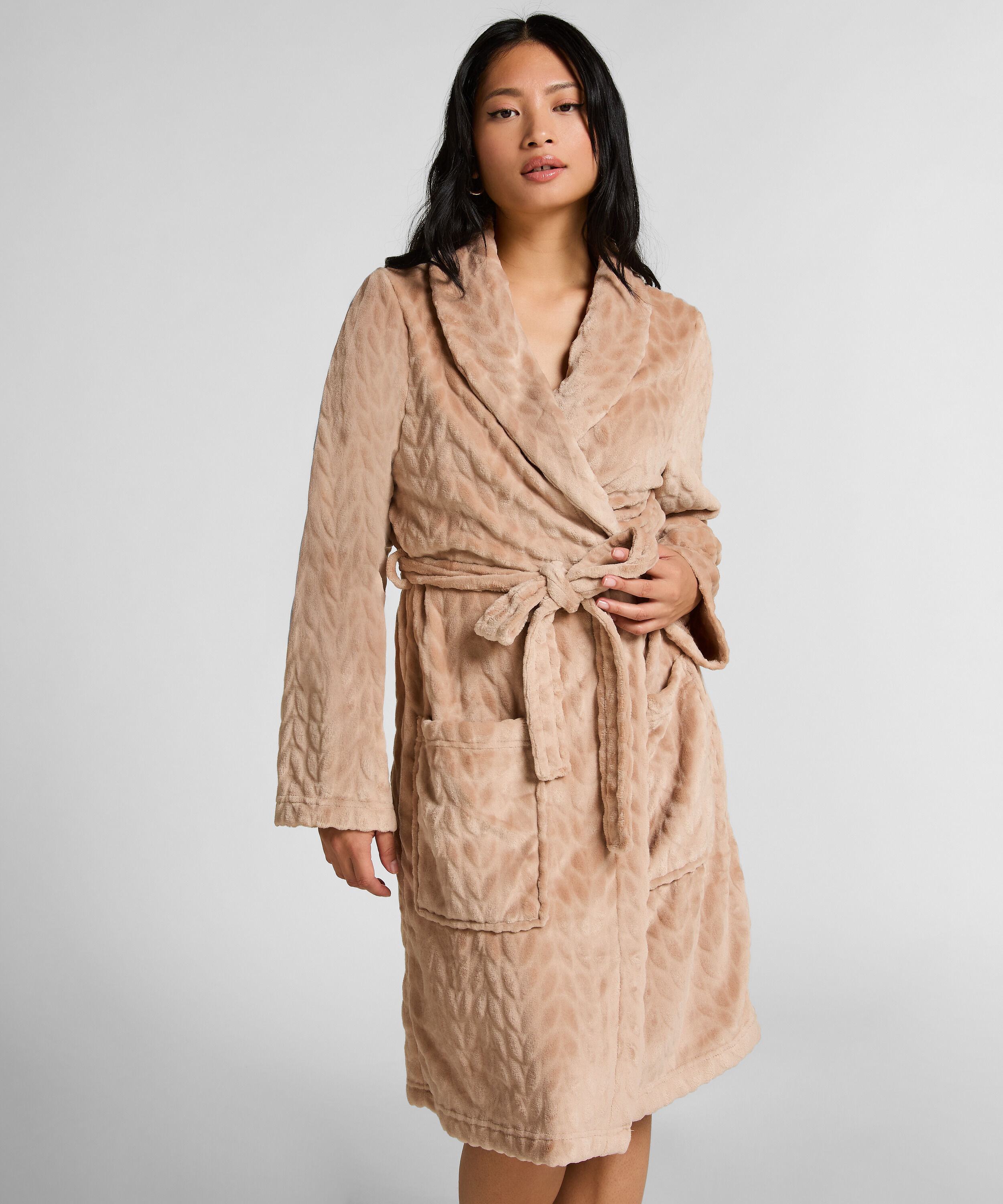 Kr&oacute;tki szlafrok fleece, Beżowy