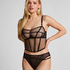 Brazyliany Marie, Czarny
